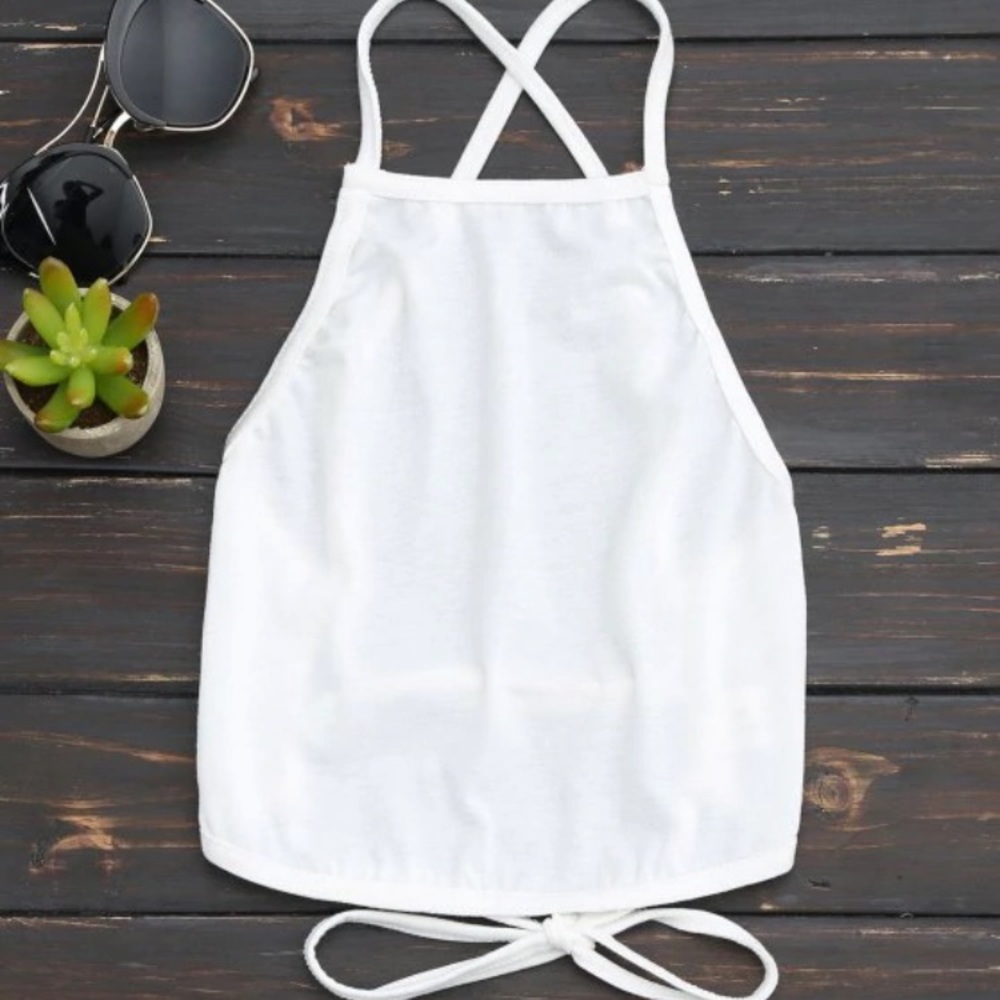 ‼️CLOSET CLOSING‼️Zaful Tie Back Halter Top NWOT